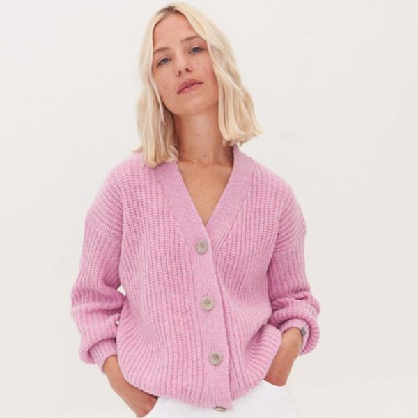 Vintage Merinowolle Pullover, Kaschmirwolle Frauen gestrickte Pullover mit Knöpfen ROSSO / Hellrosa